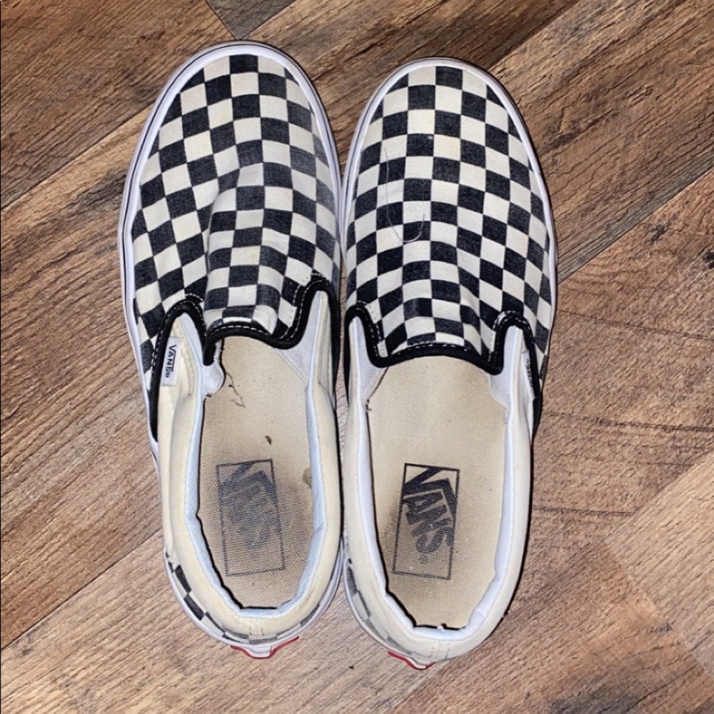 checkered vans